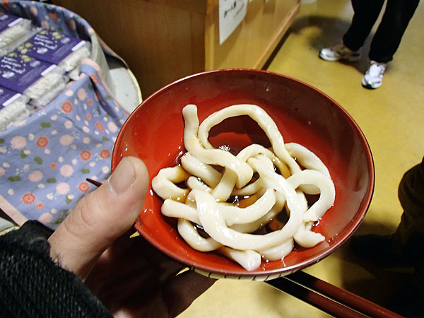 試食のうどん